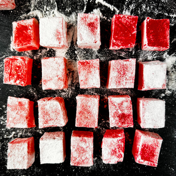 Rožu lukums kubiņos