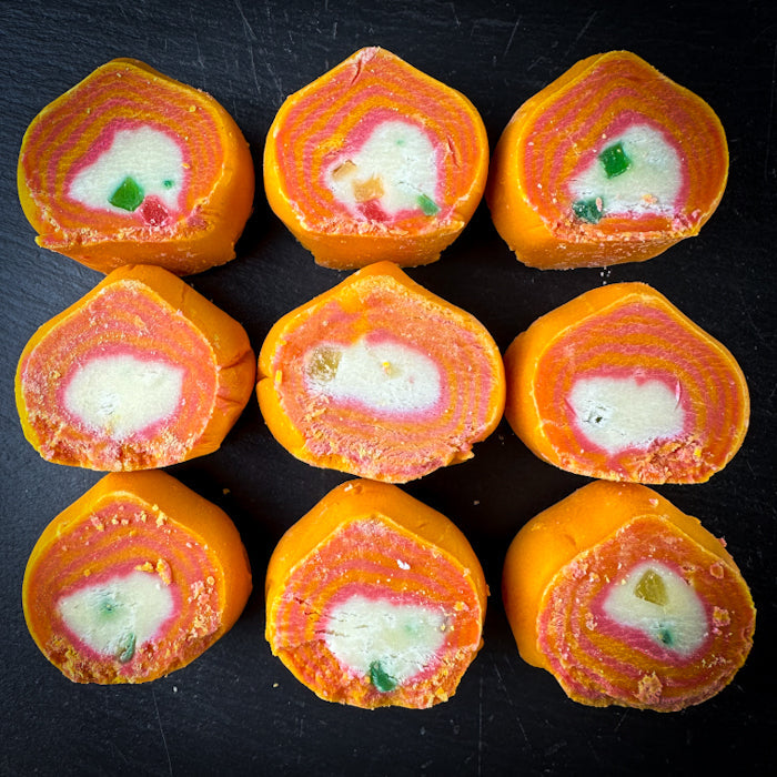 Samarkandas halvas rullīši ar mango-marakujas garšu un marmelādi